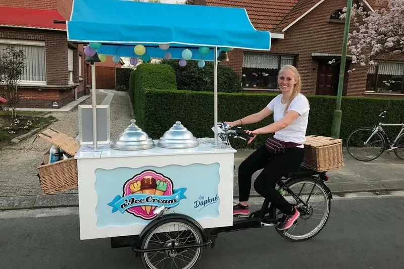 N'Ice Cream, ijsfoodtruck uit Antwerpen, te huur via Feestkarhuren.nl