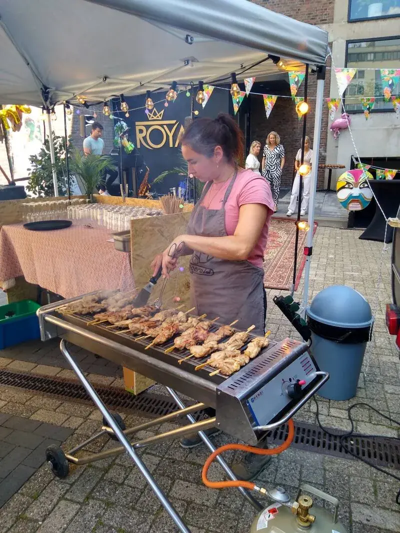 Saté op de grill