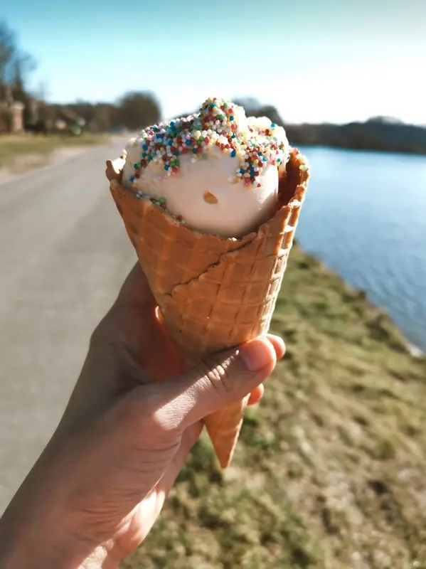 Papaoutai, ijsfoodtruck uit Antwerpen, te huur via Feestkarhuren.nl