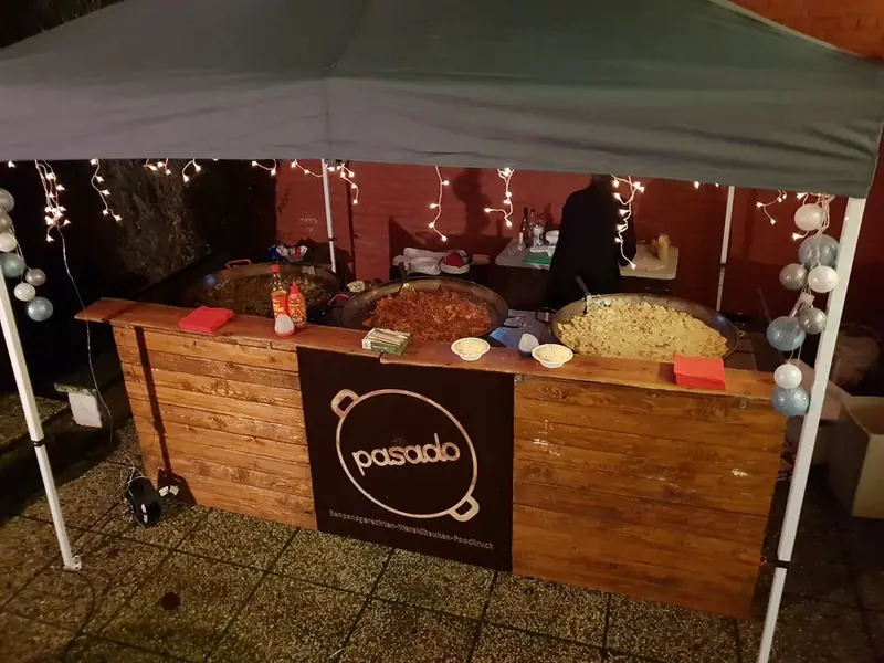 Pasado live cooking: Vlaams, pastafoodtruck uit Limburg (NL), te huur via Feestkarhuren.nl