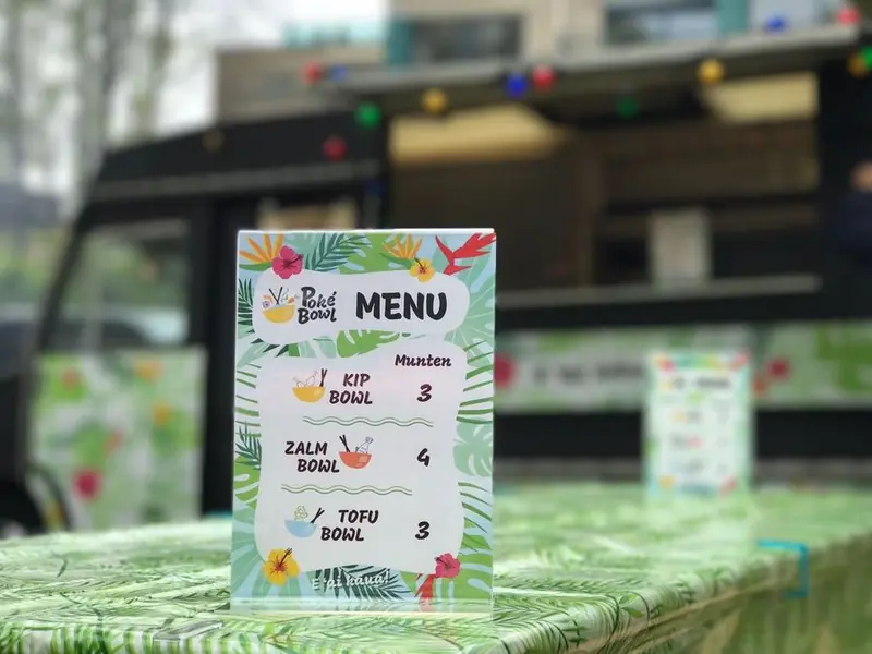 Poké Bowl, vegetarische foodtruck uit Flevoland, te huur via Feestkarhuren.nl
