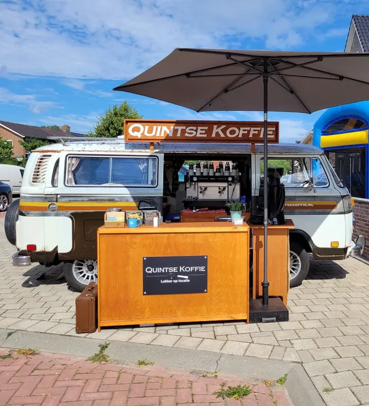 Quintse koffie, koffiebar op wielen, te huur via Feestkarhuren.nl