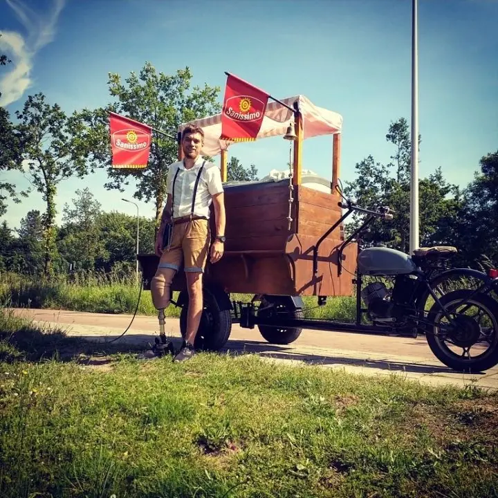 Rollingiceandfood, vegan foodtruck, te huur via Feestkarhuren.nl