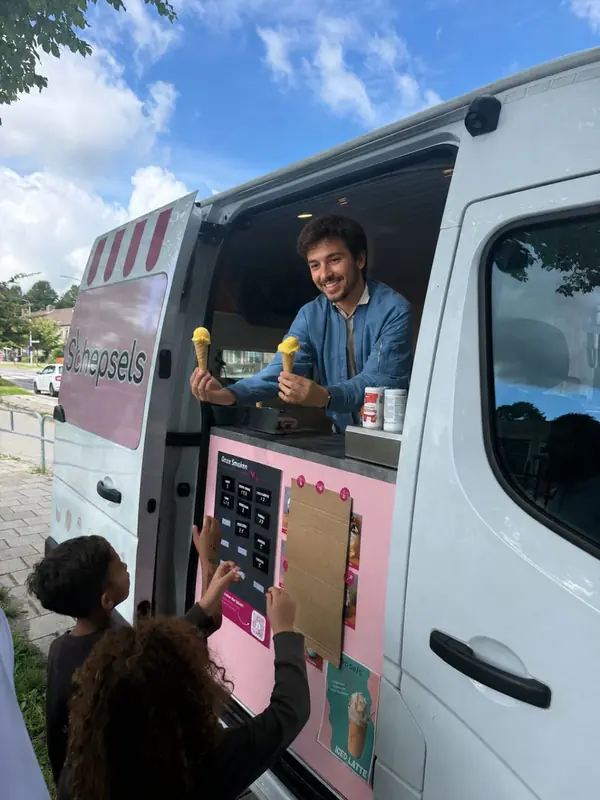 Schepsels, ijsfoodtruck uit Noord-Holland, te huur via Feestkarhuren.nl