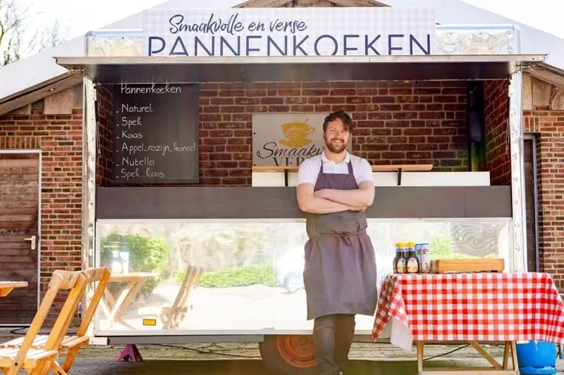 Smaakvolle Pannenkoeken, foodtruck voor zoete lekkernijen uit Overijssel, te huur via Feestkarhuren.nl
