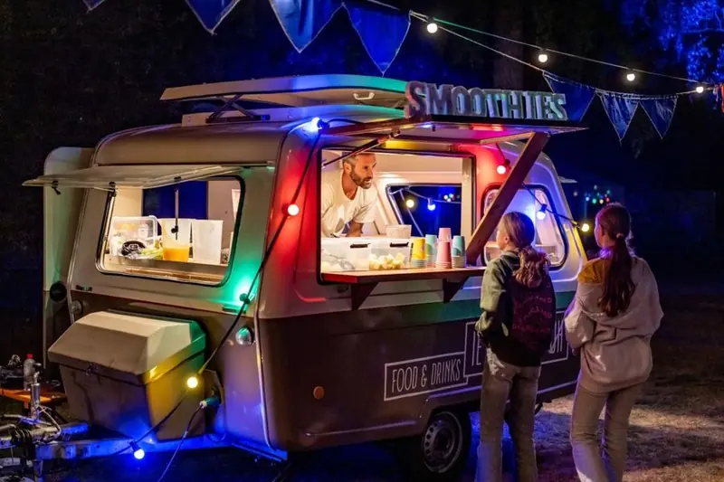 SmoothUtrecht, smoothiebar op wielen uit Utrecht, te huur via Feestkarhuren.nl