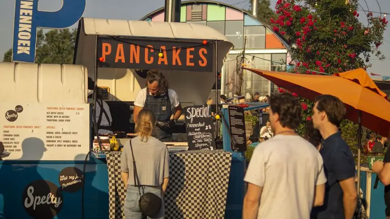 Spelty, foodtruck voor desserten, te huur via Feestkarhuren.nl