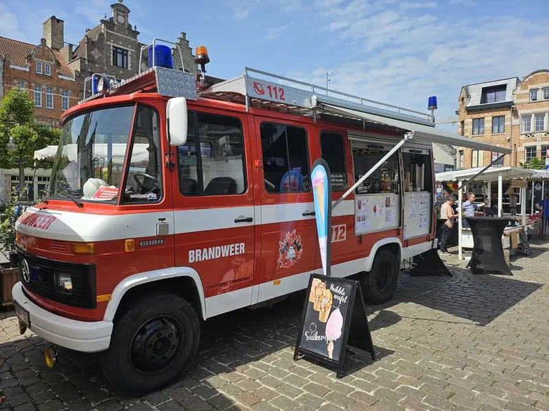 Stoffels Ice-Cream, ijsfoodtruck uit Zeeland, te huur via Feestkarhuren.nl