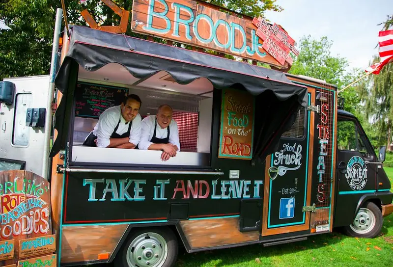 Streatsfood, streetfoodtruck, te huur via Feestkarhuren.nl