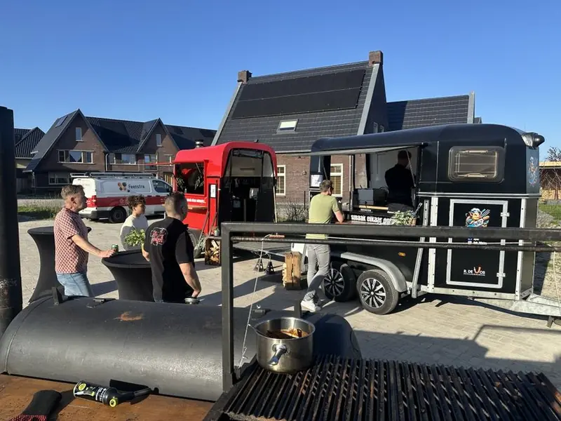 SybZ Catering & Events, streetfoodtruck uit Friesland, te huur via Feestkarhuren.nl