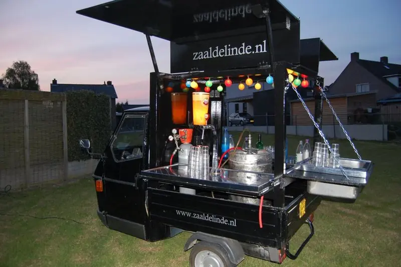 TapTukTuk, koffiebar op wielen uit Zuid-Holland, te huur via Feestkarhuren.nl