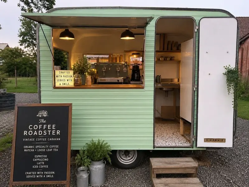 The coffee roadster, koffiebar op wielen uit Antwerpen, te huur via Feestkarhuren.nl