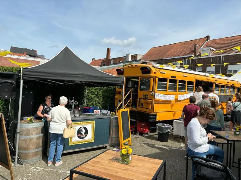 The Foodtruck King, BBQ-foodtruck uit Antwerpen, te huur via Feestkarhuren.nl