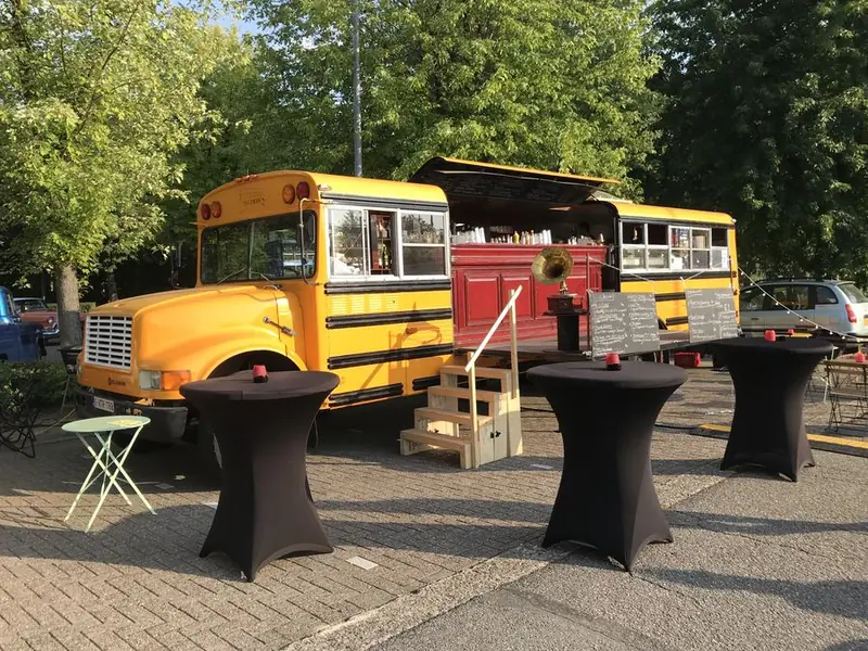 The Prohibition Bar, mobiele cocktailbar uit Limburg (NL), te huur via Feestkarhuren.nl