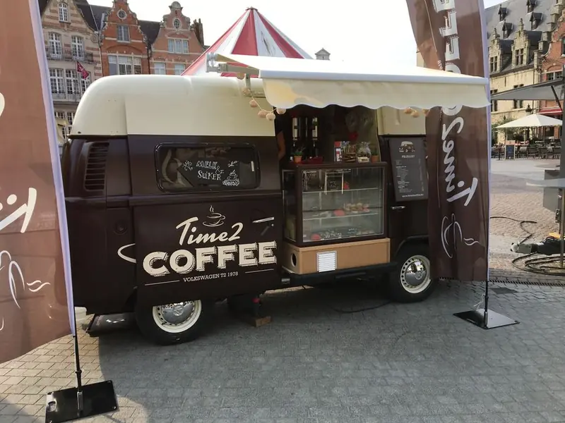 Time2Coffee, koffiebar op wielen uit Antwerpen, te huur via Feestkarhuren.nl