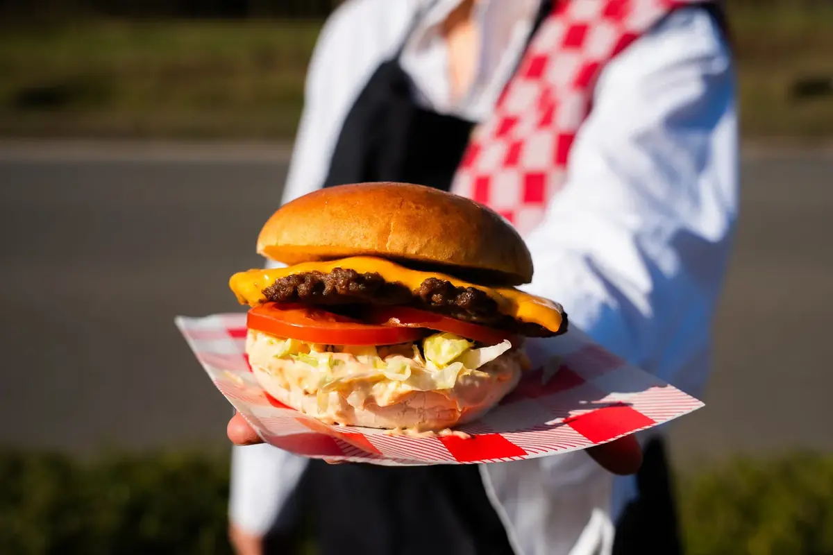 Een cheeseburger van Up’Pepper
