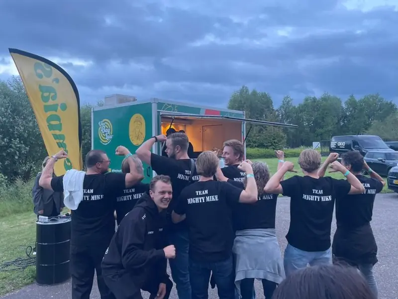 Van Bay Luu, Aziatische foodtruck uit Gelderland, te huur via Feestkarhuren.nl