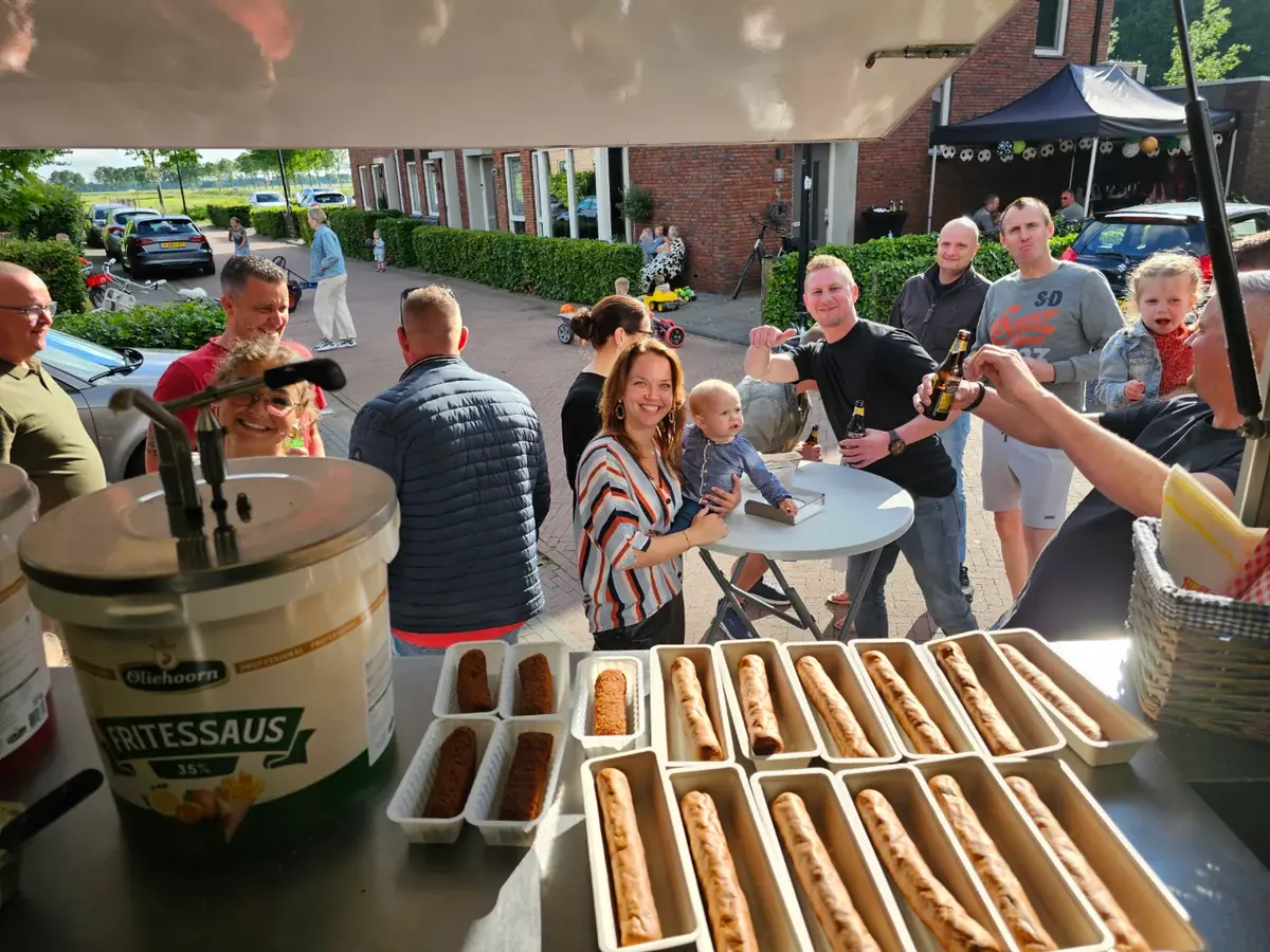 Schalen met snacks klaar voor de gasten
