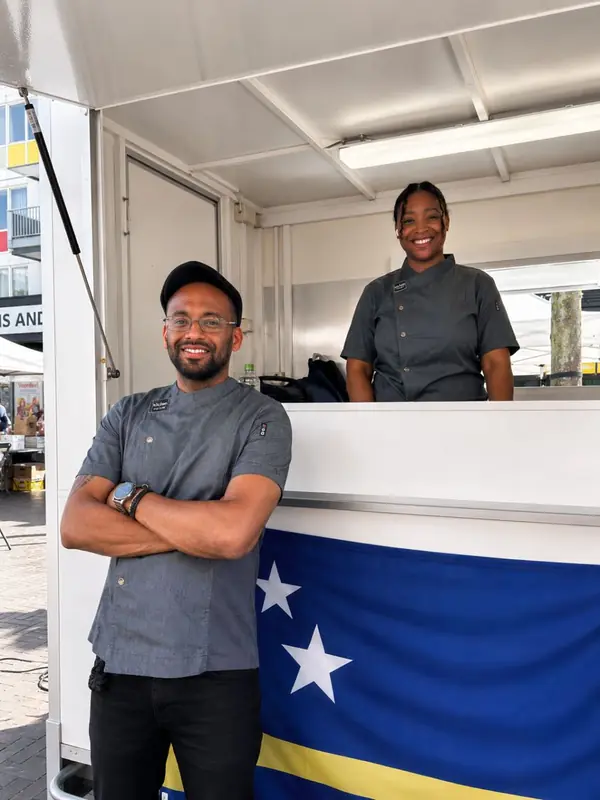 Villanueva foodtrucks, streetfoodtruck uit Zuid-Holland, te huur via Feestkarhuren.nl