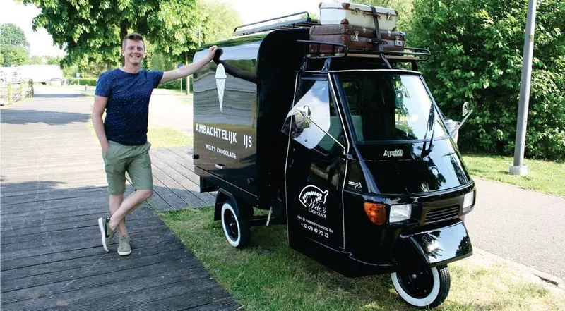Wele's Ambachtelijk ijs, ijsfoodtruck uit Limburg (NL), te huur via Feestkarhuren.nl