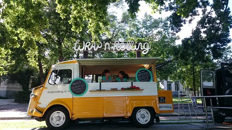 Wrap 'n' Rolling, foodtruck met gezonde gerechten uit Drenthe, te huur via Feestkarhuren.nl