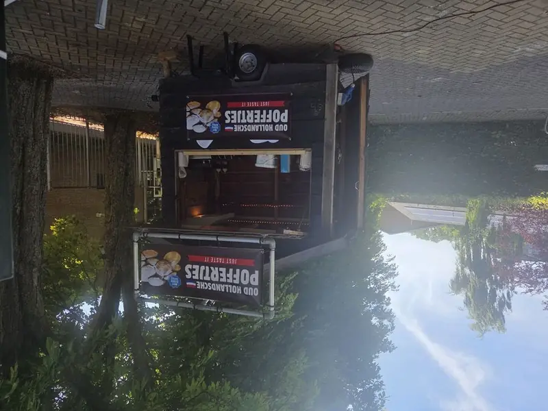 Zhbakery, frietfoodtruck, te huur via Feestkarhuren.nl