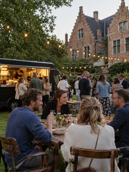 Tuinfeest met lichtslingers, Antwerpen